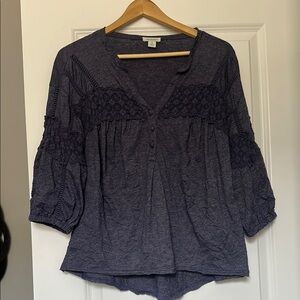 Sundace boho lace exposed hem Women's Navy Blue Top size M